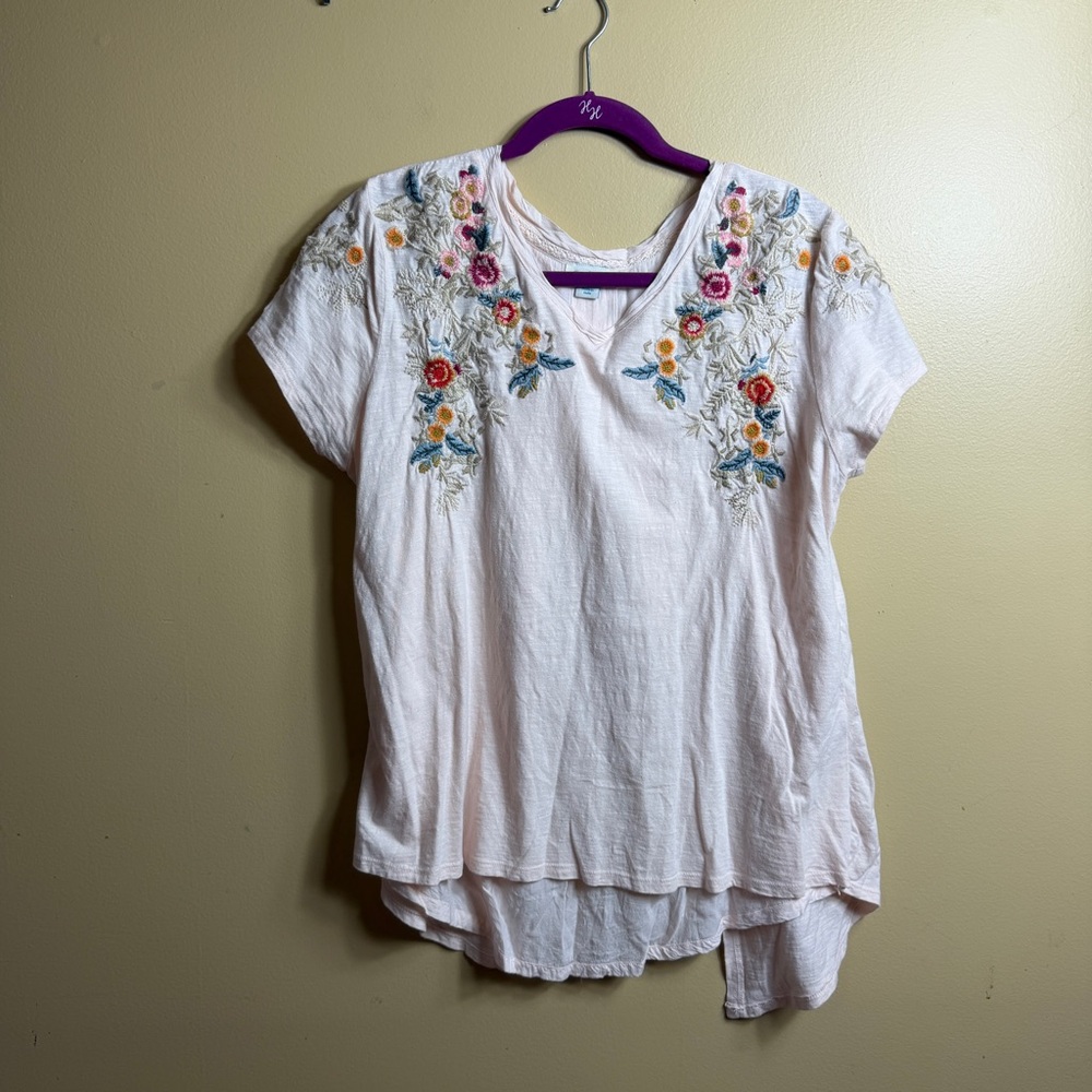 Sundance Embroidered Cream Blouse with Multicolor Floral Accents - Picture 2 of 9